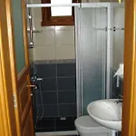 Server Apart Hotel de apartamente *